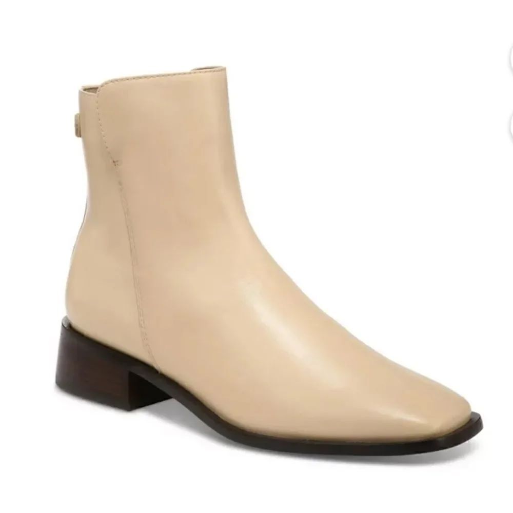 Sam Edelman Thatcher Square‎ Toe Faux Leather Boots, Eggshell, Ivory NWOB